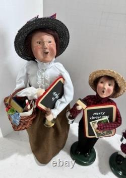 Byers' Choice Carolers Rare School Kids And Teacher Girl Signed By Joyce EXC