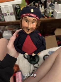 Byers Choice Carolers The Salvation Army Set