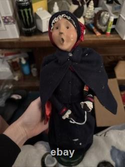 Byers Choice Carolers The Salvation Army Set