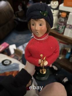 Byers Choice Carolers The Salvation Army Set