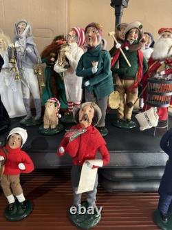 Byers Choice Christmas Scrooge Ghosts Carolers'86'96 Lot of 17 Characters Byers Choice Christmas Scrooge Ghosts Carolers'86'96 Lot of 17 Characters