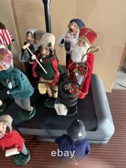 Byers Choice Christmas Scrooge Ghosts Carolers'86'96 Lot of 17 Characters Byers Choice Christmas Scrooge Ghosts Carolers'86'96 Lot of 17 Characters