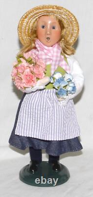 Byers Choice Girl & Woman with Flowers Carolers Free Priority Shipping New