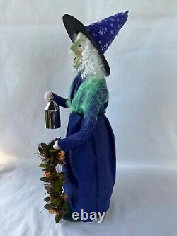 Byers Choice Green Face Halloween Witch with Lantern Flowers Raven & Cobweb Shawl