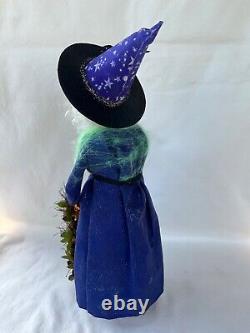 Byers Choice Green Face Halloween Witch with Lantern Flowers Raven & Cobweb Shawl