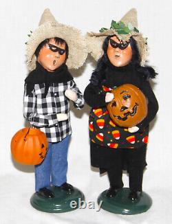 Byers Choice Halloween Girl Witch and Boy Carolers 2023 FREE SHIPPING