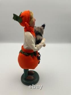 Byers Choice Halloween Jack-o-Lantern Pumpkin Girl Costume Holding Kitten Cat