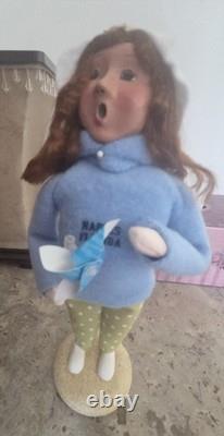 Byers Choice Htf Nautical Girl. Exclusive Signed By Joyce Byers