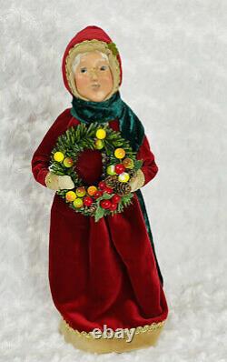Byers Choice Ltd Mrs. Claus Cranberry Christmas The Carolers Vintage Chalfont Pa