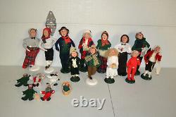 Byers Choice Ltd The Carolers 18 Total Figures Multiple Years Christmas
