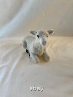 Byers Choice Nativity Series Laying Lamb Sheep Mint Condition