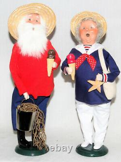 Byers Choice Santa & Mrs Claus with Nautical Family Carolers 2022 FREE SHIPPING