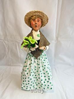 Byers Choice St Patrick's Day Irish Woman Shimmering Gold Scarf with Cally Lilies