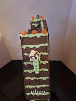 Byers Choice Traditions Cobweb Cottage Lighted Gingerbread House 2013 Halloween