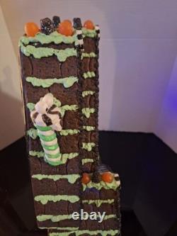 Byers Choice Traditions Cobweb Cottage Lighted Gingerbread House 2013 Halloween