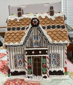 Byers Choice Traditions Gingerbread Vanilla Icing House withbox 2011 Holidays Rare