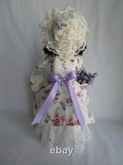 Byers Choice Victorian Lady Woman w Parasol, Mother's Day Gift & Handbag EUC Byers Choice Victorian Lady Woman w Parasol, Mother's Day Gift & Handbag EUC