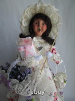Byers Choice Victorian Lady Woman w Parasol, Mother's Day Gift & Handbag EUC Byers Choice Victorian Lady Woman w Parasol, Mother's Day Gift & Handbag EUC