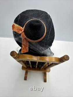 Byers Choice Witch in Rocking Chair Cat Book Retired Halloween Carolers Byers Choice Witch in Rocking Chair Cat Book Retired Halloween Carolers