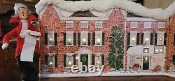 Byers Choice accessory for Carolers Display Lighted Backdrop BERKLEY STREET