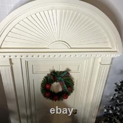CHRISTMAS CAROL Charles Dickens Buyers Choice Lot 10 Lantern, Dog, Cat, tree Door CHRISTMAS CAROL Charles Dickens Buyers Choice Lot 10 Lantern, Dog, Cat, tree Door