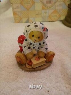 Cherished teddies Autumn Fall HALLOWEEN lot Of 7 With Calico Kittens Display