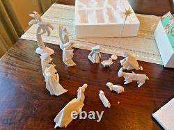 Christmas 180 Degrees Origami style Porcelain 14 piece Nativity Set (BH)