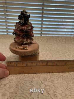 Christmas Music Box 6 1/4 Pink Bottle Brush Tree Rotating Wood Vintage Ribbon Christmas Music Box 6 1/4 Pink Bottle Brush Tree Rotating Wood Vintage Ribbon