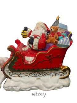 Christopher Radko Centerpiece Up! Up! & Away Musical Plays Here Comes Santa Christopher Radko Centerpiece Up! Up! & Away Musical Plays Here Comes Santa