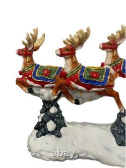 Christopher Radko Centerpiece Up! Up! & Away Musical Plays Here Comes Santa Christopher Radko Centerpiece Up! Up! & Away Musical Plays Here Comes Santa