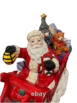 Christopher Radko Centerpiece Up! Up! & Away Musical Plays Here Comes Santa Christopher Radko Centerpiece Up! Up! & Away Musical Plays Here Comes Santa