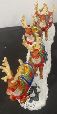 Christopher Radko Centerpiece Up! Up! & Away Musical Plays Here Comes Santa Christopher Radko Centerpiece Up! Up! & Away Musical Plays Here Comes Santa