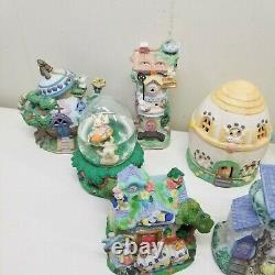 Cottontail Cottages Easter Jubilee Bunny Village 16 pc Set Home Decor Holiday