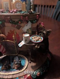 Danbury Mint A Cozy Christmas Eve Yorkshire Terrier UNTESTED NO POWER CORD