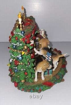 Danbury Mint Beagles Light Up Christmas Fireplace A Cozy Christmas Eve RARE