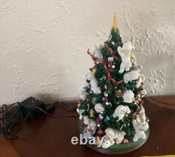 Danbury Mint Bichon Frise Lighted Christmas Tree