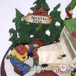 Danbury Mint Boyds Bears at Kringle's Tree Farm Sculpture Christmas