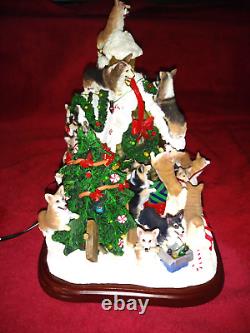 Danbury Mint Corgi Dog Christmas Doghouse-Lighted with Star -Retired -Works- EUC