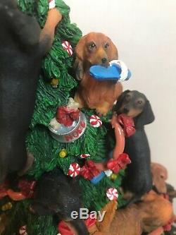 Danbury Mint Dachshund Wiener Dog Christmas Tabletop Tree Lighted