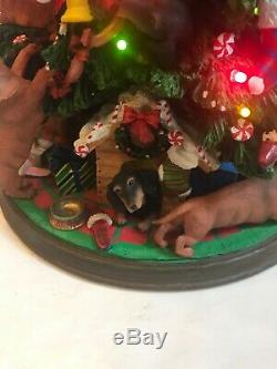 Danbury Mint Dachshund Wiener Dog Christmas Tabletop Tree Lighted