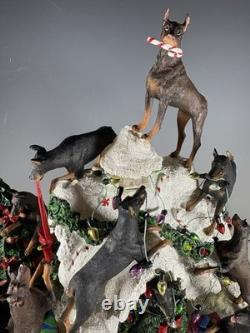 Danbury Mint Doberman Pinscher Dog Christmas Dog House Lights Up Rare
