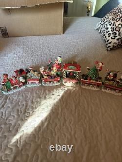 Danbury Mint Pug Christmas Express 6 Piece Train Set 2004