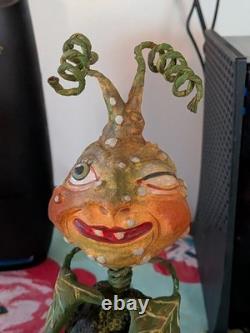 Debra Schoch Hop Hop Jingle Boo. For Bethany Lowe Designs