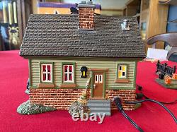 Department 56 1031 TRICK OR TREAT DRIVE- MINT Halloween House Lit with Sound