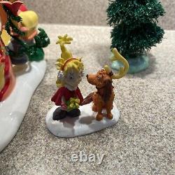 Department 56 Cindy Lou Who's House Grinch Stole Christmas Dr. Seuss SEE PICS