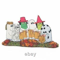 Department 56 Halloween Peanuts House & ACCY'S Trick or Treat Lane Set of 4
