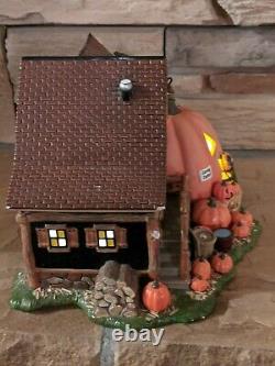 Department 56 Halloween Snow Village Jack's Pumpkin Carving Studio Retired