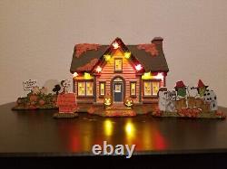 Department 56 Halloween Trick or Treat Lane with Peanuts House
