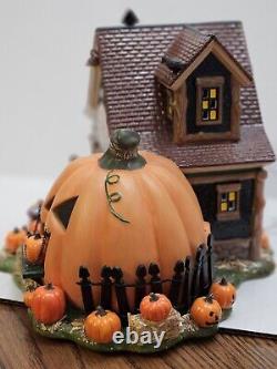 Department 56 Jack's Pumpkin Carving Studio Snow Village