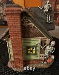 Department 56 SVH -The Skeleton House #4056702 + Matching Accessory EUC RARE